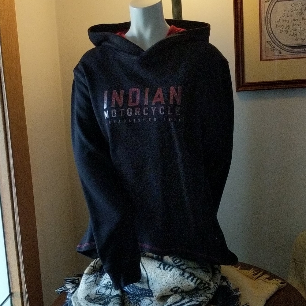 Indian Motorcycle hoodie sweatshirt. Size S. NWT